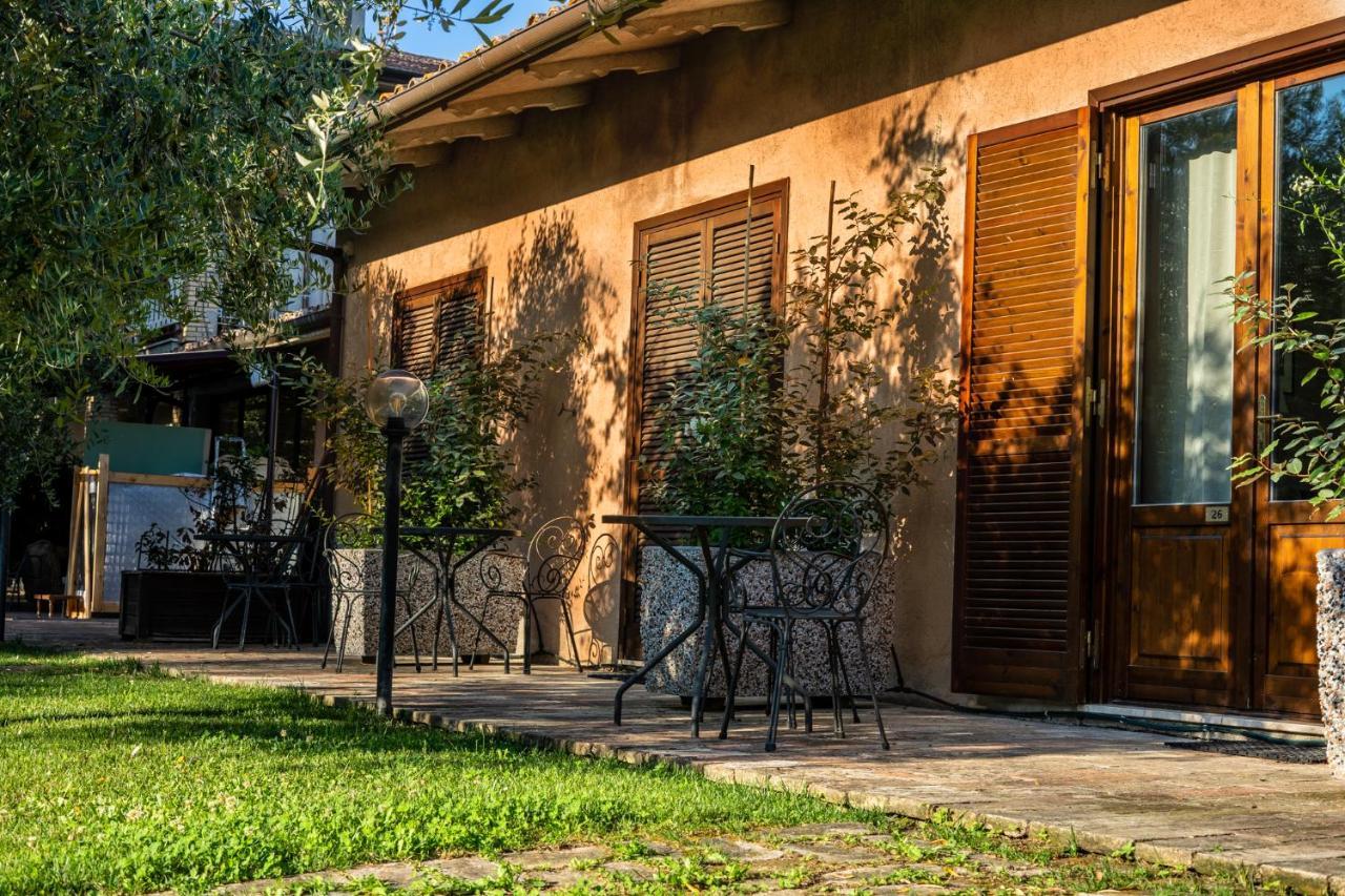 Hotel&Spa Villa dei Mosaici Spello Esterno foto